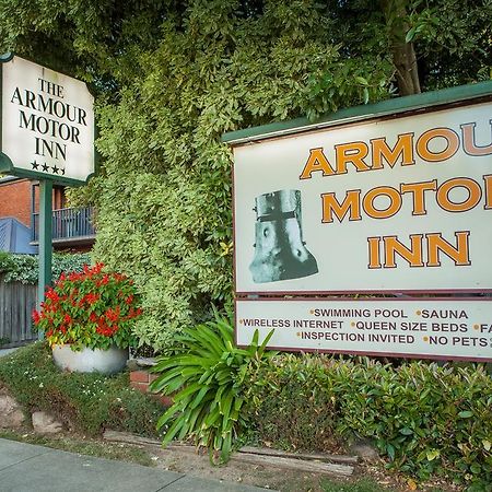 Armour Motor Inn Бичворт Экстерьер фото